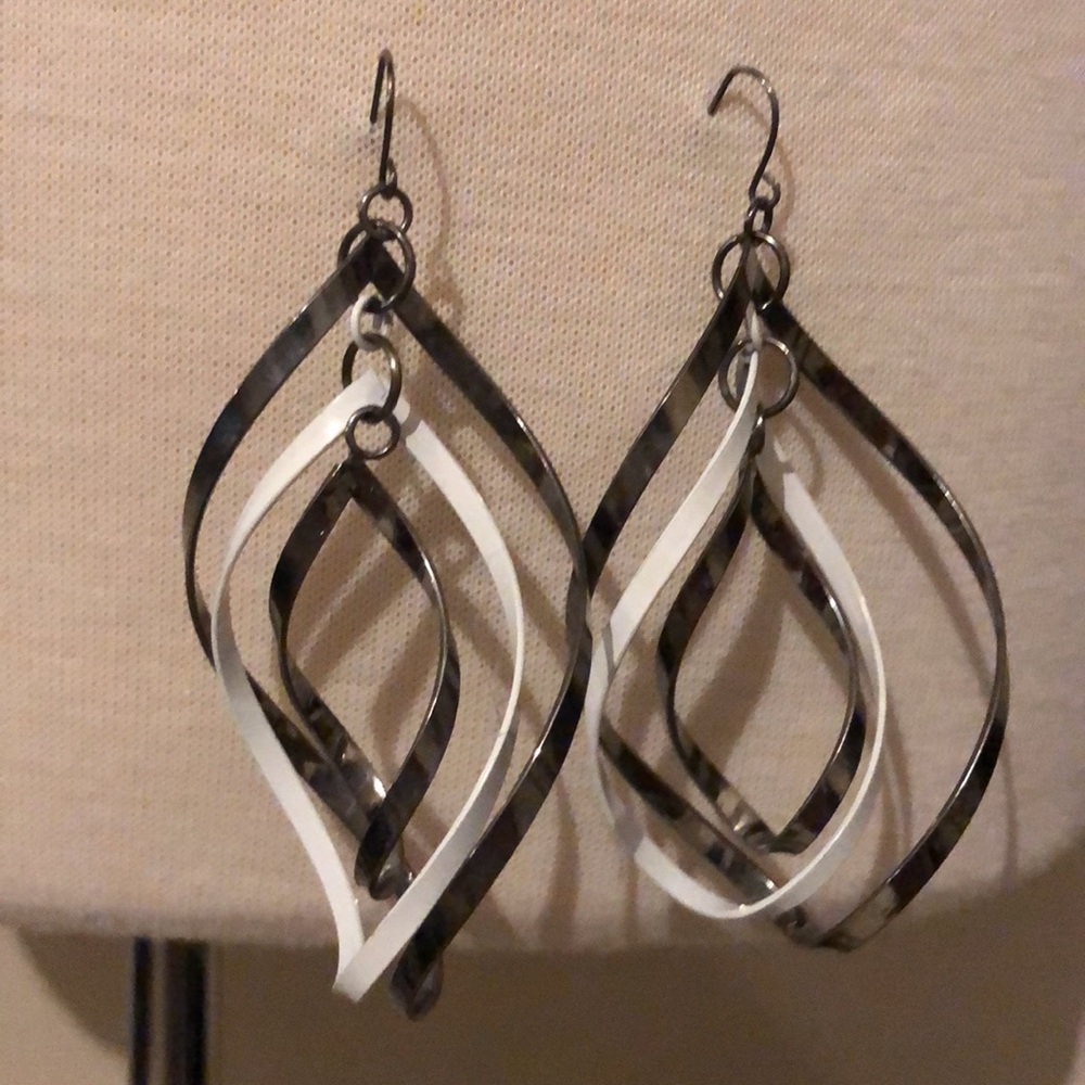 Metalic Silver/Nickel & White Triple Spiral Dangle Earrings